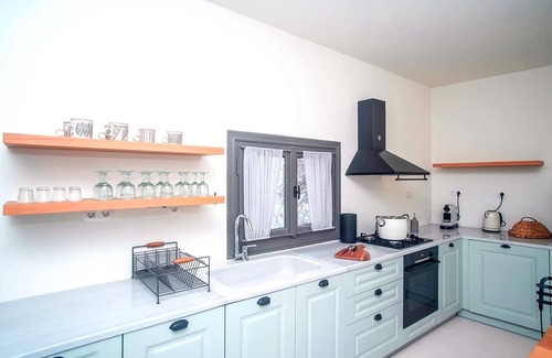 Koumeika House | Samos Serenity - Classic Retreat near the beach