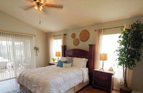 Orange Tree House | Samosa Hill Private Pool and Spa Home Dog Friendly