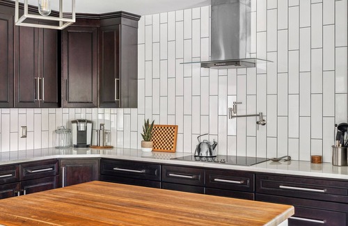 Whispering Pines House | Sample the Sandhills at Six Dixie Lakeside!