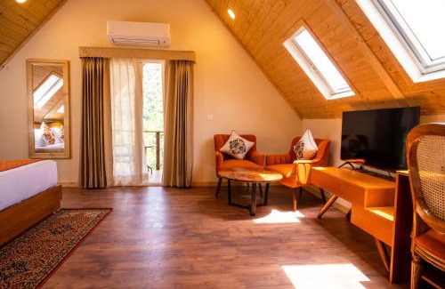 Kandaghat Hotel | Samsara Luxury Cottages & Spa, Chail Hills