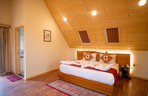 Kandaghat Hotel | Samsara Luxury Cottages & Spa, Chail Hills