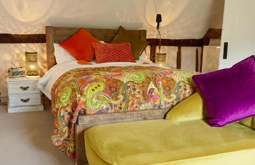 Five Oak Green Bed & Breakfast | Samsara Retreat