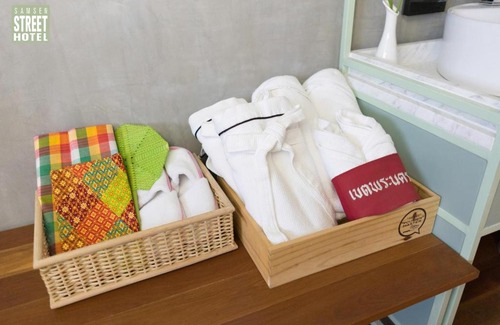 Ban Phan Thom Hotel | Samsen Street Hotel