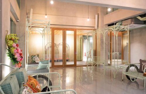 Ban Phan Thom Hotel | Samsen Street Hotel