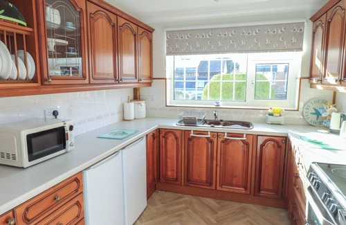 Morfa Bychan House | SAMSON'S PLACE, pet friendly, country holiday cottage in Morfa Bychan