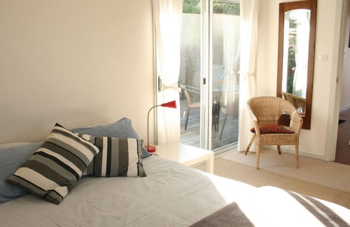 Bermagui House | Samten Pa Seaside Cottage - Stunning Views!!