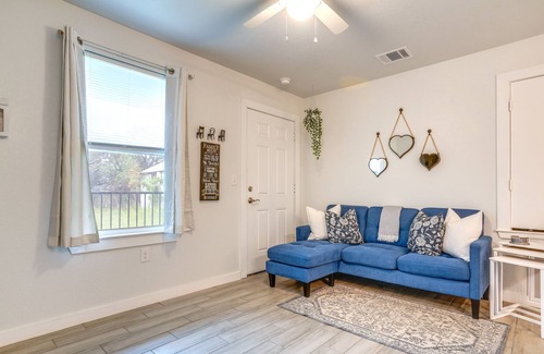 Woodridge Apartment | San Antonio Vacation Rental ~ 3 Mi to UT Campus!