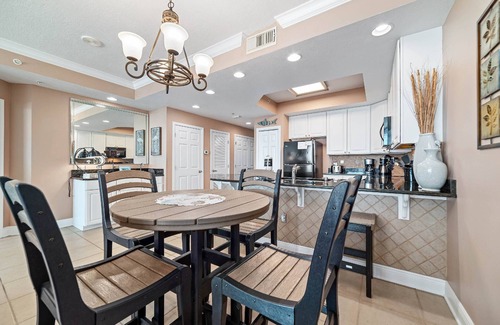 Gulf Shores Condo | San Carlos 807 ~ Pool, Sauna, Fitness + $400 in FREE Activities Daily ~ Zoo/Parasailing/Golf + More