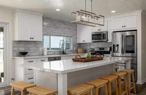 Bay Park House | San Diego House with Pool, Near the Ocean & Zoo!