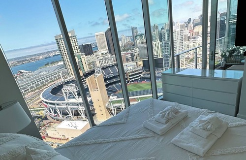East Village Apartment | San Diego Skyline & Ocean Views Overlooking The Padres Stadium