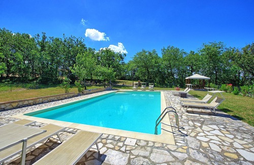 Barberino Tavarnelle Apartment | San Donato 2 - Apartment with swimming pool