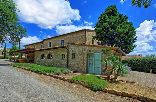 Barberino Tavarnelle Apartment | San Donato 2 - Apartment with swimming pool