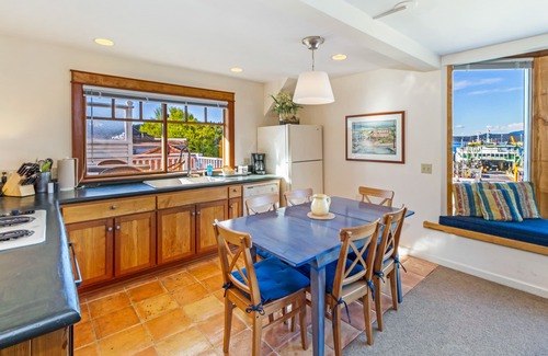 Friday Harbor Condo | San Juan Island, Elwha Suite #1902