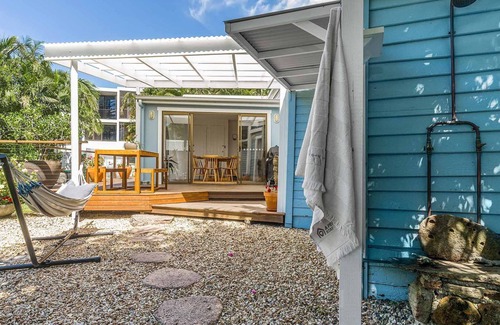 Byron Bay House | San Juan Surfers Cottage - prime Byron location