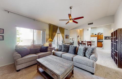 Marana House | San Lucas Serenity