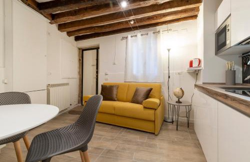 San Marco Apartment | San Marco pied-a-terre - Accademia by Wonderful Italy