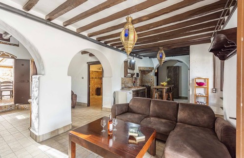 Moron de la Frontera House | San Miguel Holiday Home, in Morón de la Frontera