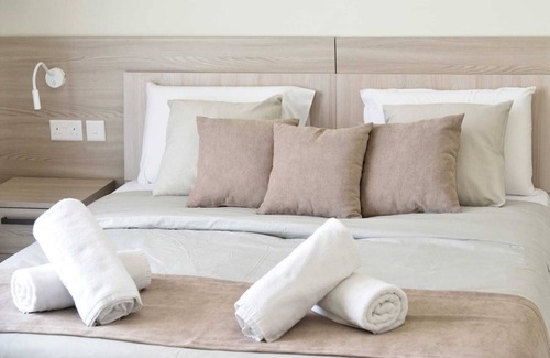Xaghra Bed & Breakfast | San Pawl bnb Farmhouse Calypso