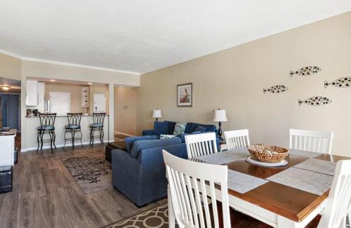 Redington Shores House | San Remo 207 Gulf Front Luxury 3BD 2BA in