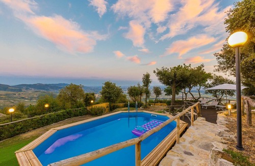 Monsummano Terme Villa | San Sebastiano - Spectacular Villa for 12 People with Private Pool, WIFI, A/C
