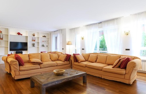 San Siro Apartment | SAN SIRO STADIUM LUXURY PLUS