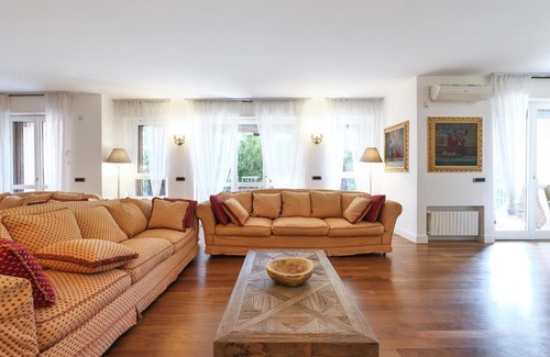 San Siro Apartment | SAN SIRO STADIUM LUXURY PLUS