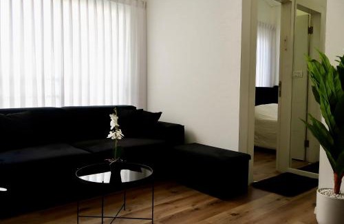 Netanya House | San Suite