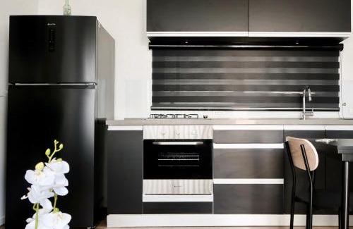 Netanya House | San Suite