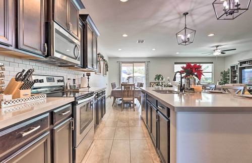 San Tan Valley House | San Tan Valley Gem w/Private Pool & Hot Tub!