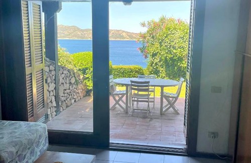Capo Coda Cavallo Apartment | SAN TEODORO PUNTA EST 2 CAMERE GIARDINO VISTA MARE