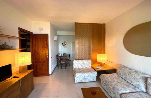 Capo Coda Cavallo Apartment | SAN TEODORO PUNTA EST 2 CAMERE GIARDINO VISTA MARE