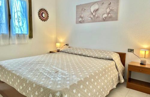 Case Peschiera-Lu Fraili House | [San Teodoro] Villetta Esmeralda