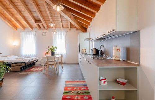 San Zeno Apartment | San Zen Che Ride