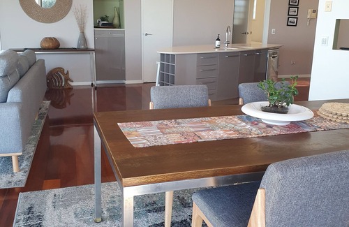 Lennox Head Apartment | SANBAH-2 Beach, Surf, Views