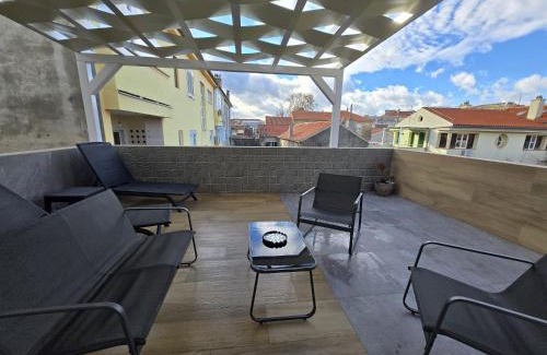 Zadar Old Town Apartment | Sanchi-Bossa Residence