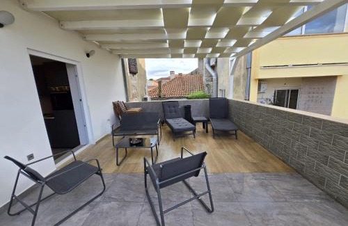 Zadar Old Town Apartment | Sanchi-Bossa Residence