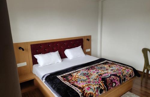 Bhimtal House | Sanchi's Homestay 2BHK