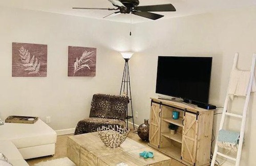 Naples Park House | Sanctuary Home Naples-Private Pool and Lanai!