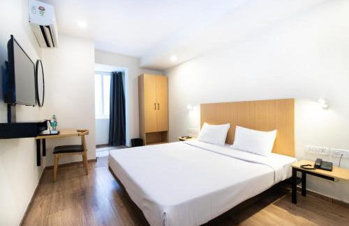 Bangalore City Center Hotel | Sanctum Suites Richmond Road Bangalore
