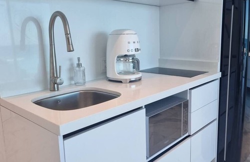 Zona Hotelera Apartment | Sand and sea, new exclusive beach front apartment