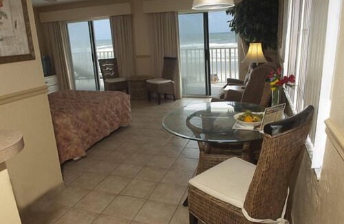 Ocean View Halifax Estates Hotel | Sand Castle Motel