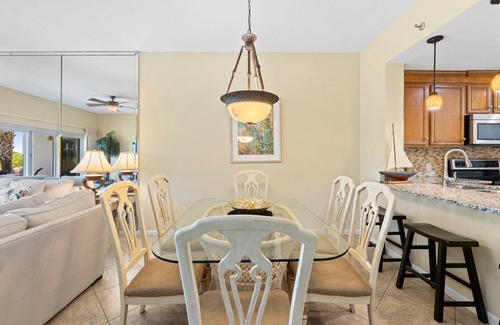 Sandestin Condo | Sand Castle | Steps to Beach, Pool, Beach Service!