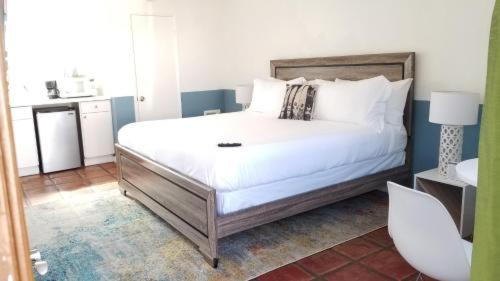 Imperial Beach Hotel | Sand Castle