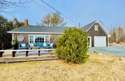 Corea House | Sand Cove Cottage-New!