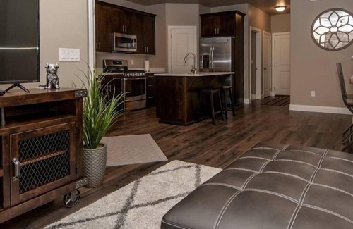 Sienna Hills House | Sand Cove | Pet Friendly Condo
