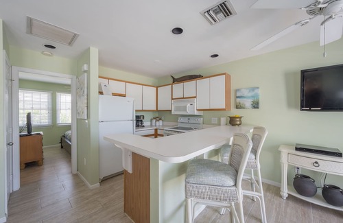 Truman Annex Condo | SAND CRAB CABANA at The Truman Annex in Key West