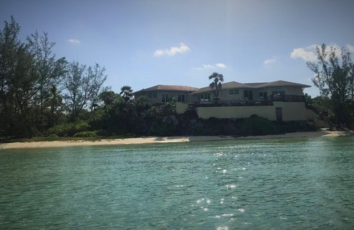 South Palmetto Point Villa | Sand Dollar - Ten Bay Beach villa - beachfront!!