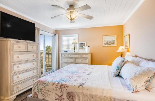 Fernandina Beach Apartment | Sand Dollar Villas 109