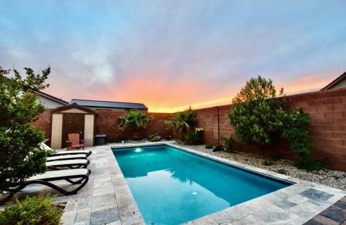Hurricane House | Sand Hollow 3334 BBQ Grill, Private Splash Pad, Hot tub and Pool