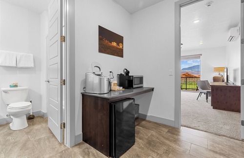 Hurricane Hotel | Sand Hollow Resort
